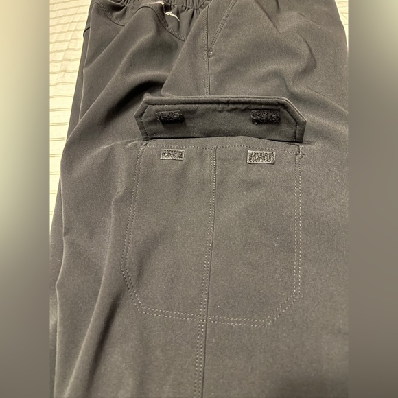 Eddie Bauer Women’s Frost Fighter Jogger Pants - Black - Picture 4 of 9